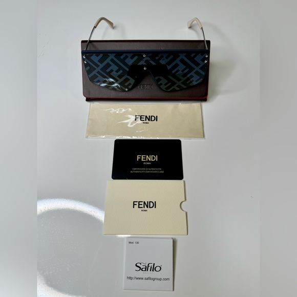 FENDI Logo Sunglasses - Authentic - Unisex - Navy Blue - Picture 10 of 17